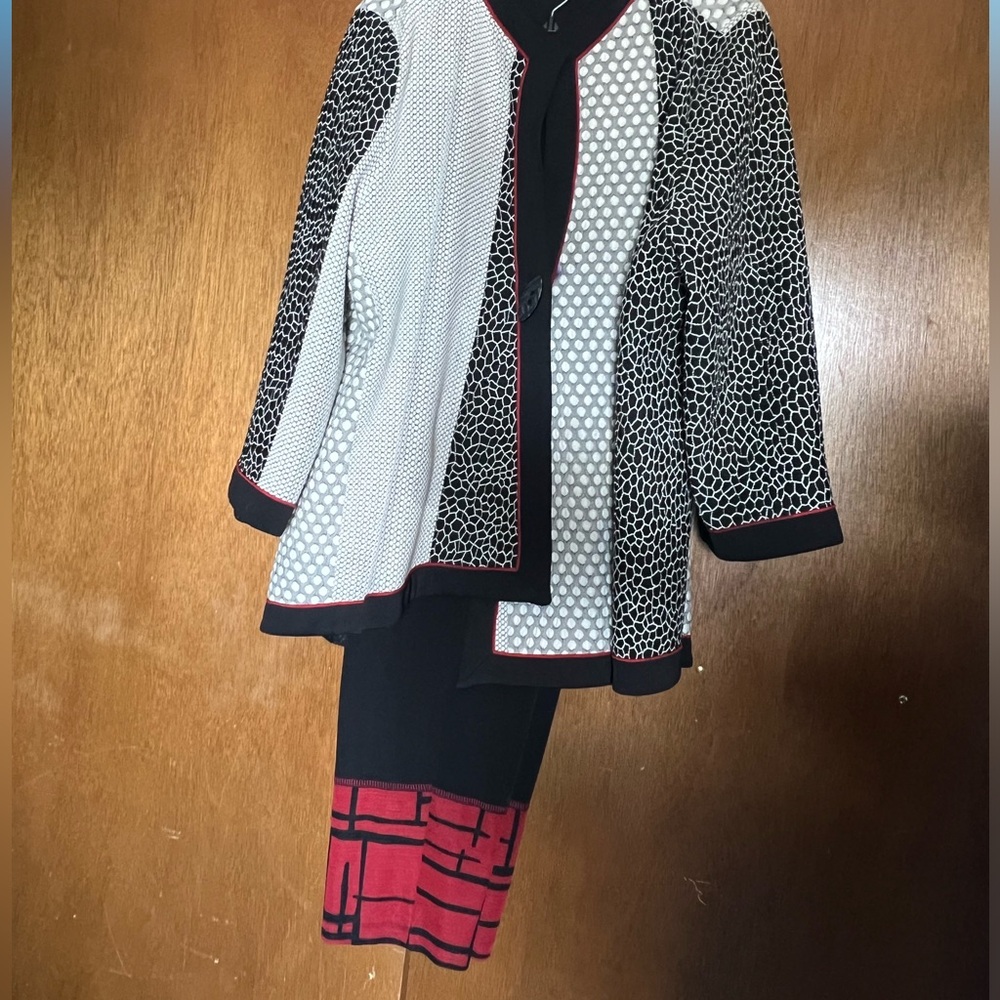 IC by Connie K Asian inspired 2 piece outfit 1x 2x - Picture 2 of 7